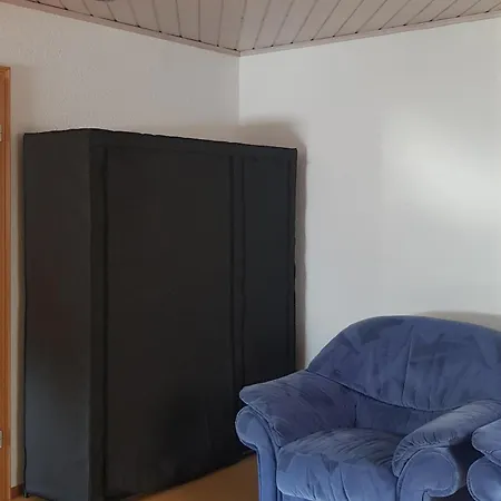 Zu Besuch Bei Maria - Einzimmerwonung Mit Kitchenette Und Badezimmer Quarto em Acomodações Particulares Neuburg an Der Donau